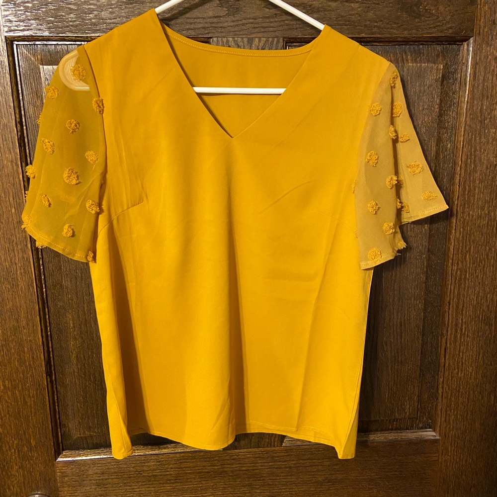 SHEIN Top size small